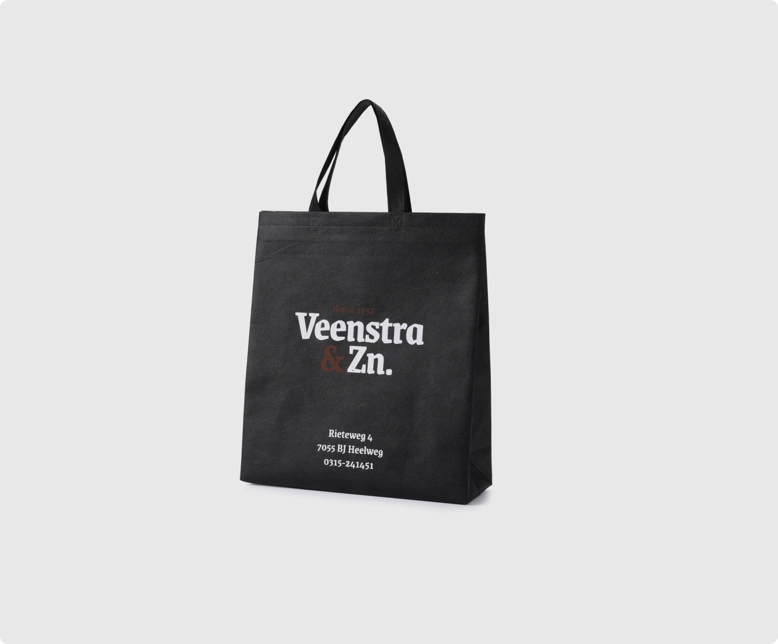 Custom Nonwoven Pouches